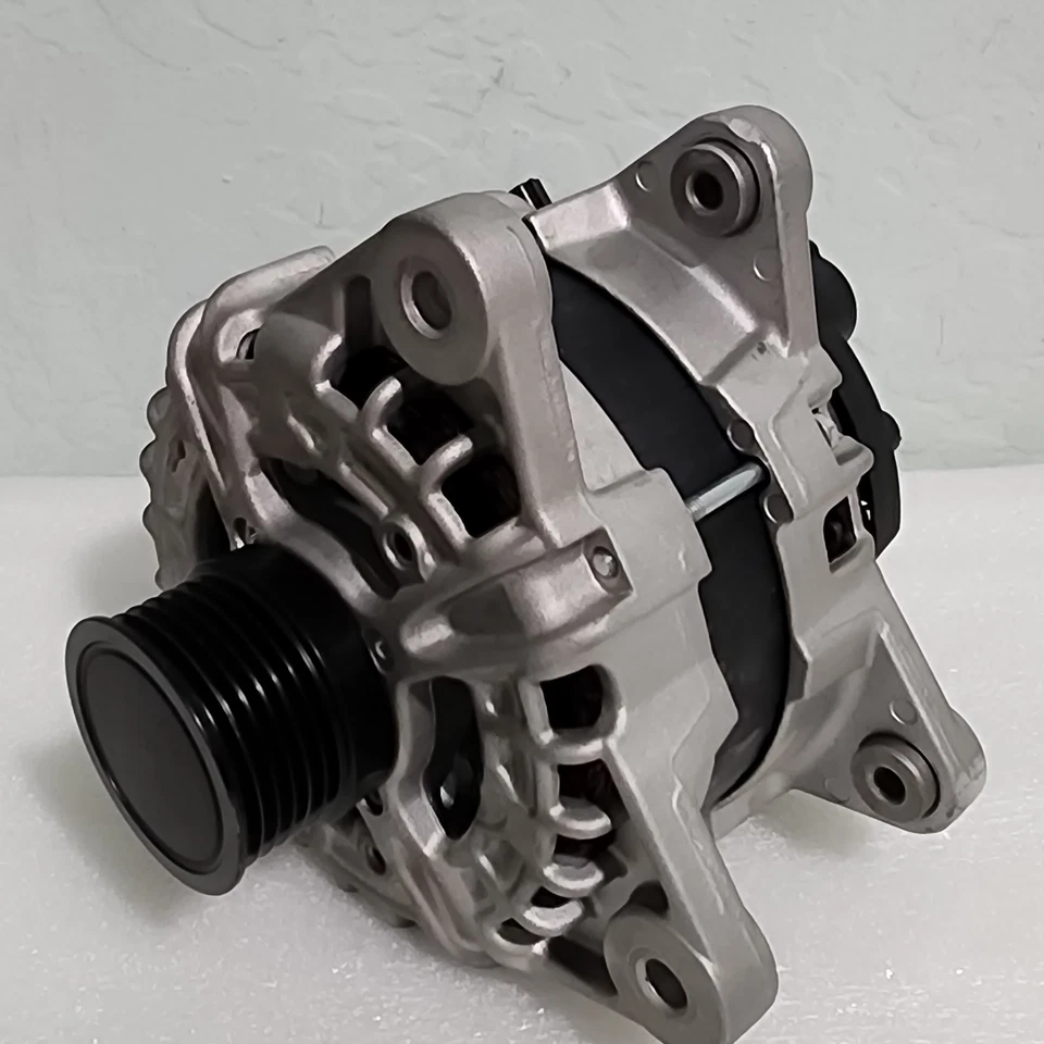 Alternador 120AMP 231006LB0A para Nissan Sentra L4 2.0L 2020-2022 Foto 1 de 4
