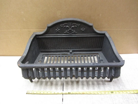 VTG ANTIQUE CAST IRON FIREPLACE GRATE BASKET ANDIRIONS LOG HEAVY DECO Cover