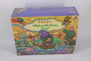 Pop Mart Pucky Cosa fanno le fate? Fairyland Shop scatola da 12 - Foto 1 di 6