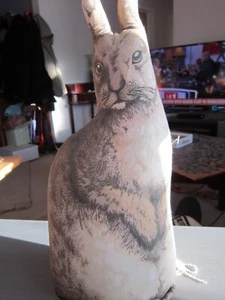 VINTAGE ARNOLD PRINT WORKS HASE PUPPE PAT.OKT. 1892 14 ZOLL HOCH - Bild 1 von 4