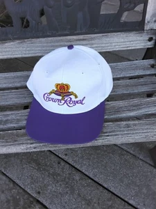 Vtg Crown Royal Snapback Hat Multicolor One Size Adjustable Embroidered 6 Panel - Bild 1 von 3