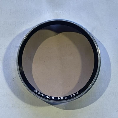 B+W KR 3 Skylight Filter 1,2x Ø 40.5mm slip-on attachment - (0069) - Image 1 of 2