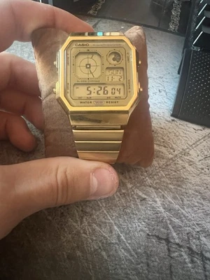 Reloj Digital Casio A130WEG-9A Dorado | Iluminador Retro | Casio Original | 2025 Foto 1 de 3