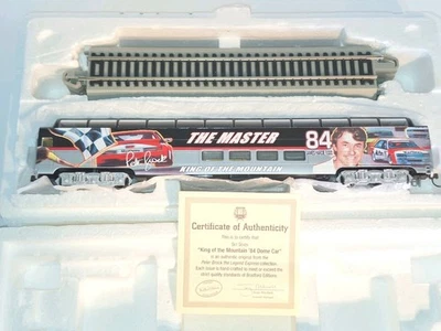 Bachmann Peter Brock 1984 Domecar. New condition By Hawthorn Village series. HO. - Image 1 of 4