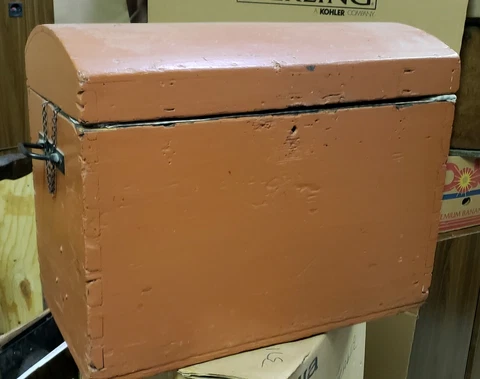Antique Pine Wood Hand Dove Tailed Arch Bow Top Primitive Trunk Needs Stripping Cover