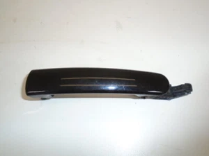 VOLKSWAGEN POLO 2006-2009 DOOR HANDLE - EXTERIOR (FRONT DRIVER SIDE) BLACK - Picture 1 of 3