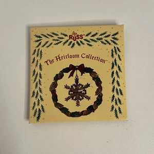 Russ Berrie Heirloom Collection Metal Wreath Snowflake Christmas Ornament #5918 - Picture 1 of 4