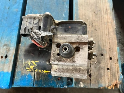 Módulo de bomba de freno antibloqueo ABS Chevrolet Silverado 1500 SS 03-06 13567213 fabricante de equipos originales Foto 1 de 3