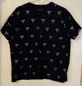 Guess T-Shirt / Gr. L / Schwarz All Over Gold Print Logo. Baumwolle für Damen gebraucht - Bild 1 von 4