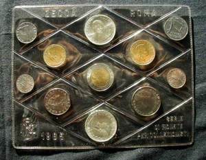 1985 ITALY complete official set coins with 2 silver UNC Manzoni & Columbus - Picture 1 of 4