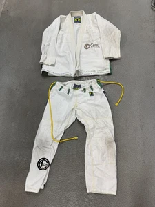 Juego de kimono CTRL Industries Jiu Jitsu Gi para hombre A2 blanco Lutadores Unidos BJJ - Imagen 1 de 7