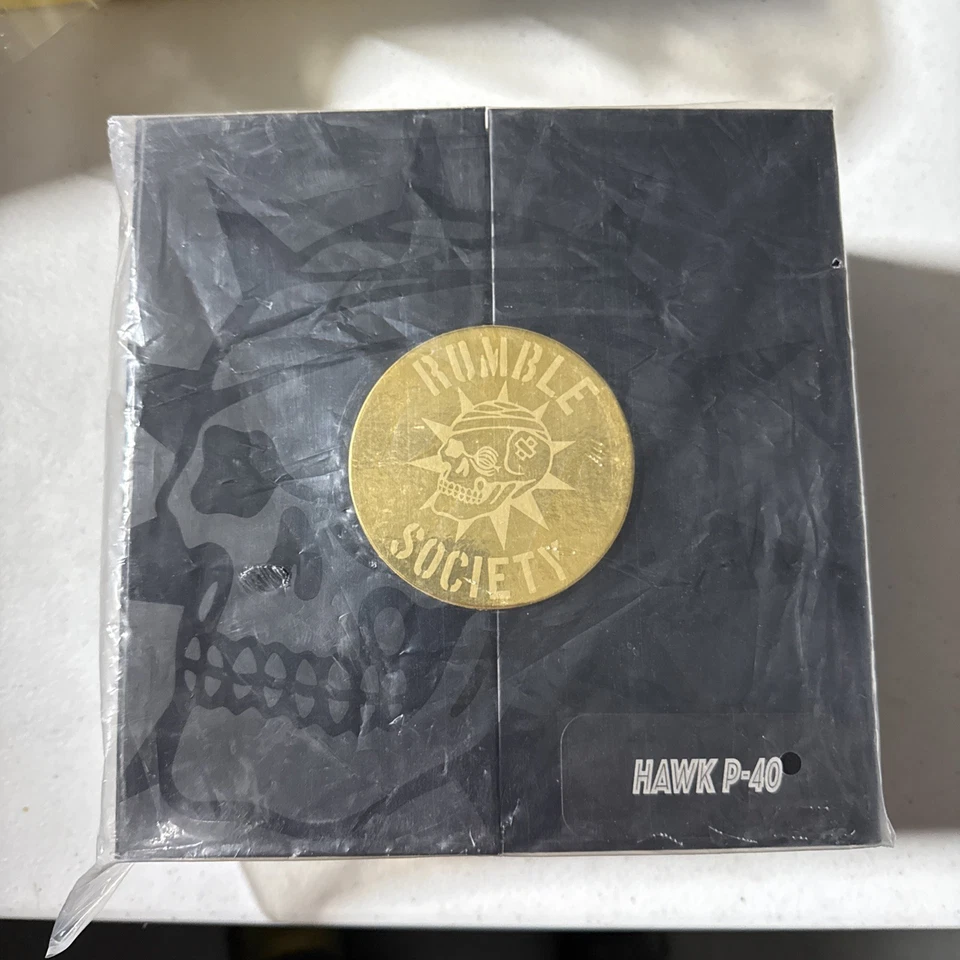 Mezco Toyz One 12 Rumble Society - Hawk P-40 IN HAND