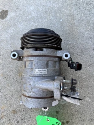 2010 Jeep Wrangler  3.8L 6cyl A/C Compressor 07-11 - Image 1 of 4