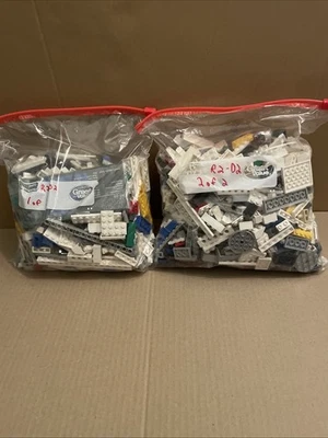 LEGO Star Wars: R2-D2 (10225) - Image 1 of 4