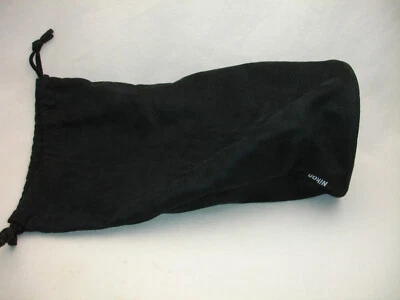 Estuche de lente blanda negra Nikon CL-1434 para lente 200-500 mm f5,6E ED VR Foto 1 de 4