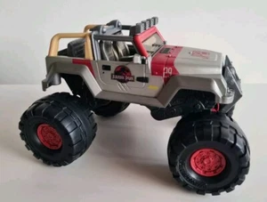Matchbox Jurassic World ‘93 JP29 Park Jeep Wrangler 2013 Mattel 4x4 Car Vehicle - Picture 1 of 14