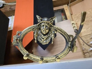 Gründerzeit Jugendstil Treppenhaus Wandhalter Garderobe Guss Bügel Original 1900 - Bild 1 von 9