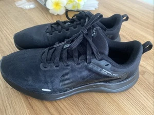 Nike Schwarz Größe 38,5 - Bild 1 von 5