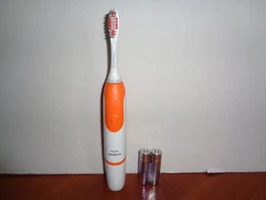 Philips Sonicare Powerup Battery Operated Toothbrush Orange & 1 Soft Brush Head - Picture 1 of 3