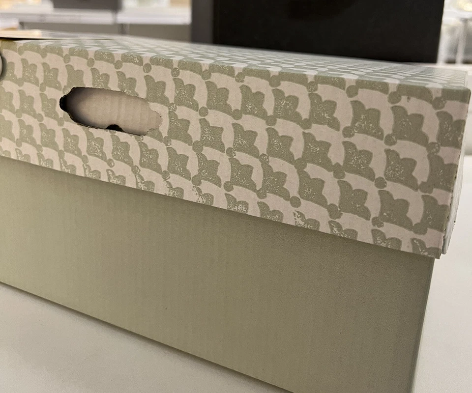 4 x Ikea HYVENS Cardboard paper storage box with lid, gray-green/white 13x9x6" - Image 1 of 4