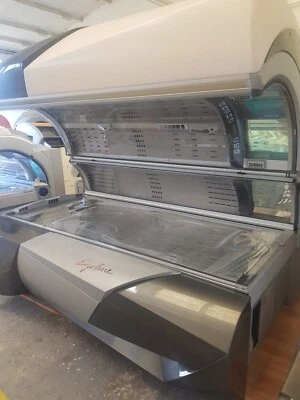 Ergoline Prestige 1100 Profi Solarium Sonnenbank                    Porta de sol - Bild 1 von 3