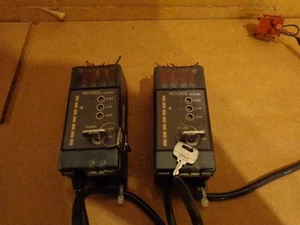 (2) SENSORI THRUBEAM LASER KEYENCE LX2-60 - Foto 1 di 4
