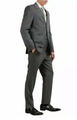 Hugo Boss suit, NEW, super 100, Size 50, grey stripe - Image 1 of 4