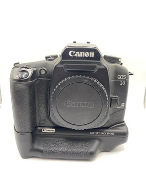 Canon EOS 30E Eye Control 35mm SLR Film Camera  & BP-300 EXCELLENT CONDITION - Image 1 of 4