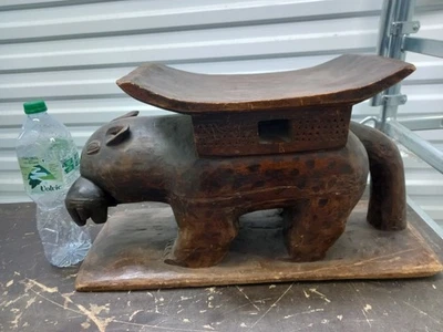 Trône Tabouret traditionnel bois monoxyle léopard ASHANTI GHANA - Photo 1/3