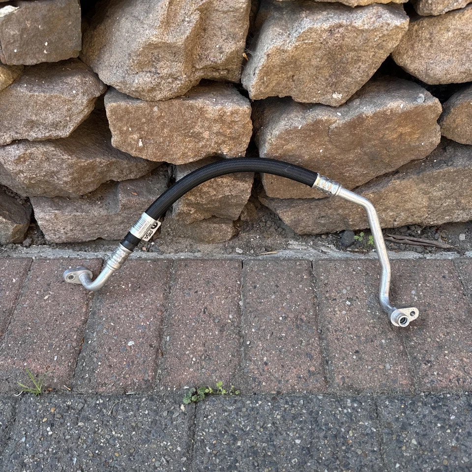 TUBO AIRE ACONDICIONADO PEUGEOT 208 2008 GT MK2 2021 2022 2023 2024 2025 1.2 9850482380  Foto 1 de 4