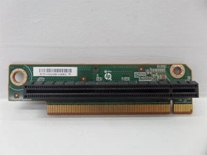 Tarjeta vertical de servidor HP 667867-001 - Imagen 1 de 4