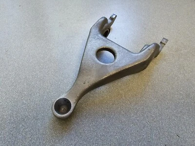 BONITO USADO ORIGINAL GENUINO PORSCHE 924 TURBO 924S 944 S S2 EMBRAGUE HORQUILLA LIBERACIÓN 2 Foto 1 de 4