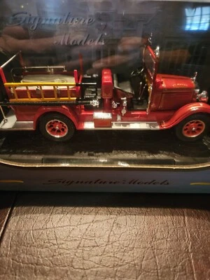 1928 Studebaker Fire Truck 1:32 Scale by Signature Models - Image 1 of 4
