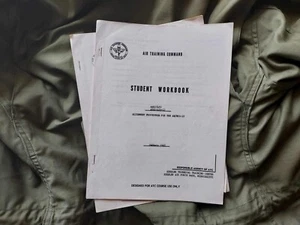 Vtg 1960s Viet-Nam US ATC Air Force Technical Student Workbook & Study Guide  - Picture 1 of 10