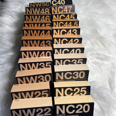 MAC Studio Fix Plus Powder Foundation, Original Formula, Pick Your Shade *New*  - Image 1 of 4