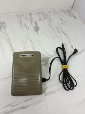 Panasonic Electric Sewing Machine Foot Pedal Model: 4C-333B - Image 1 of 4