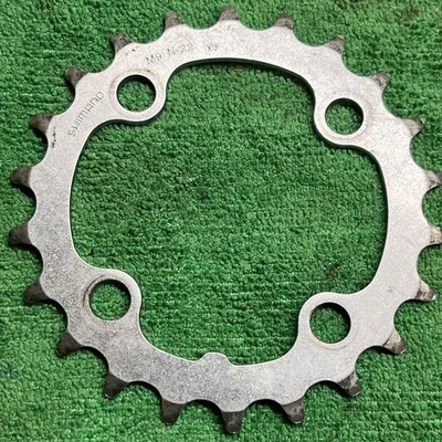 Передняя звездочка стальная Shimano Deore 9s 4 рычага симметричная 64 мм BCD - Изображение 1 из 2