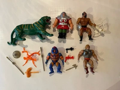 Lote de bonecos de ação Motu He-Man Man E Faces Jitsu Ram Man Cat Weapons Ótimo Lote - Imagem 1 de 4