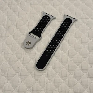 Original Apple watch 44MM Nike sport band Summit White/Black - Zdjęcie 1 z 4