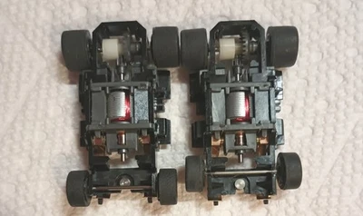 Lote de 2 chasis ancho Tyco 440-X2... Ruedas negras Foto 1 de 4