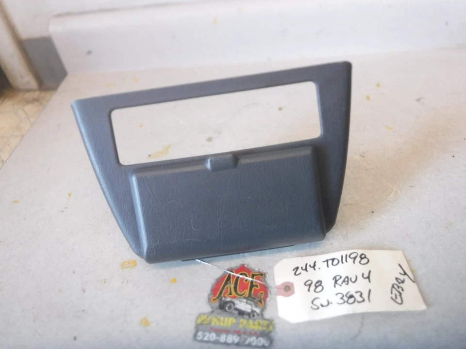 96-00 Toyota RAV4 Center Dash Trim Bezel Cup Holder OEM Foto 1 de 4