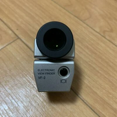 Olympus VF-2 Electronic Viewfinder silver VF-2SLV - Image 1 of 2