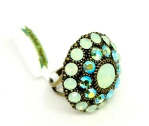 Lovely Michal Negrin Bright Green  Crystal Ring 003. - Picture 1 of 7