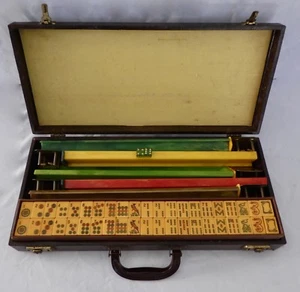 MAHJONG SET w/152 Carved Catalin Tiles,5 Catalin Racks, Dice+CASE Vintage 1945 - Picture 1 of 13