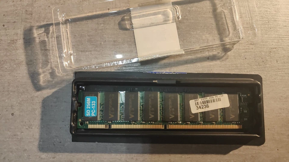 MEMORIA SDRAM MP LB-0301SD 256 MB PC-133 168 Pin - Immagine 1 di 1