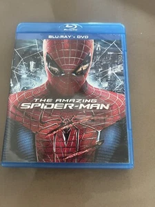 The Amazing Spider-Man (Three-Disc Combo: Blu-ray / DVD) No Code - Foto 1 di 4