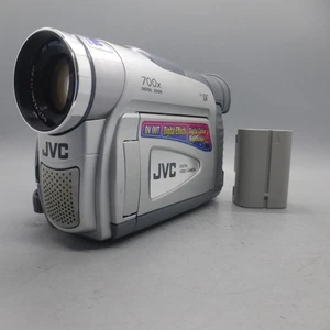 JVC GR-D20EK Handheld MiniDV Camcorder Silver Tested - Picture 1 of 9