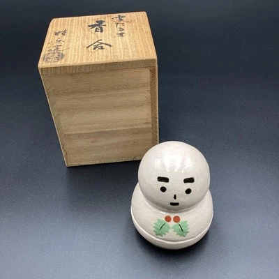 Contenedor de incienso Kogo muñeco de nieve por Keiraku Ito con caja de paulownia Japón Foto 1 de 4