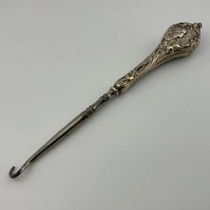 Antique Button Hook Repoussé Figural Woman Head Sterling Silver Vanity Dresser - Picture 1 of 20