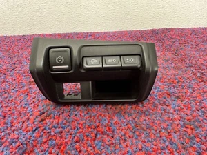 COMPONENTES DEL PANEL DE INSTRUMENTOS CADILLAC CT4-V AWD 20-23 2,7 L OEM - PANEL DE INTERRUPTORES 45K - Imagen 1 de 4